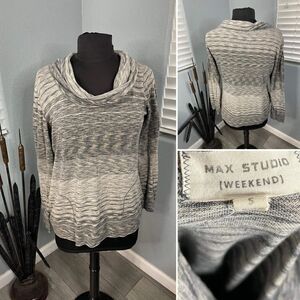 Max Studio Women's Size Small Scoop Neck Gray Black and Tan Sweater